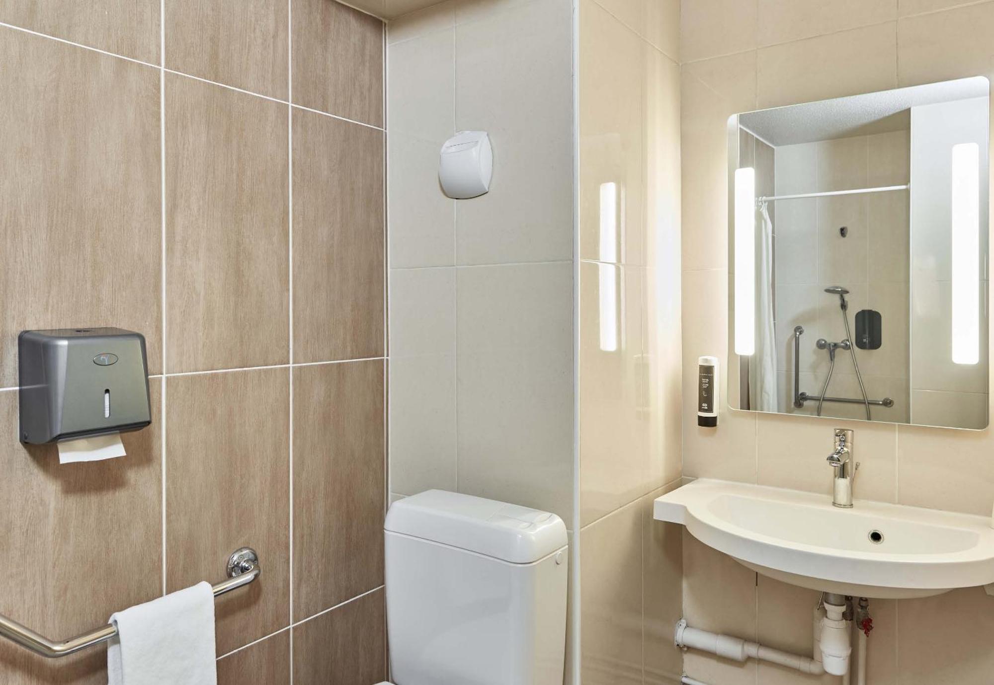 B&B Hotel Orgeval Ngoại thất bức ảnh